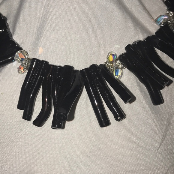 Funky Necklace - Picture 2 of 3